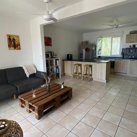Havre De Paix Martiniquais Apartment เลส์ทรัวส์-ซีเลต์ ภายนอก รูปภาพ